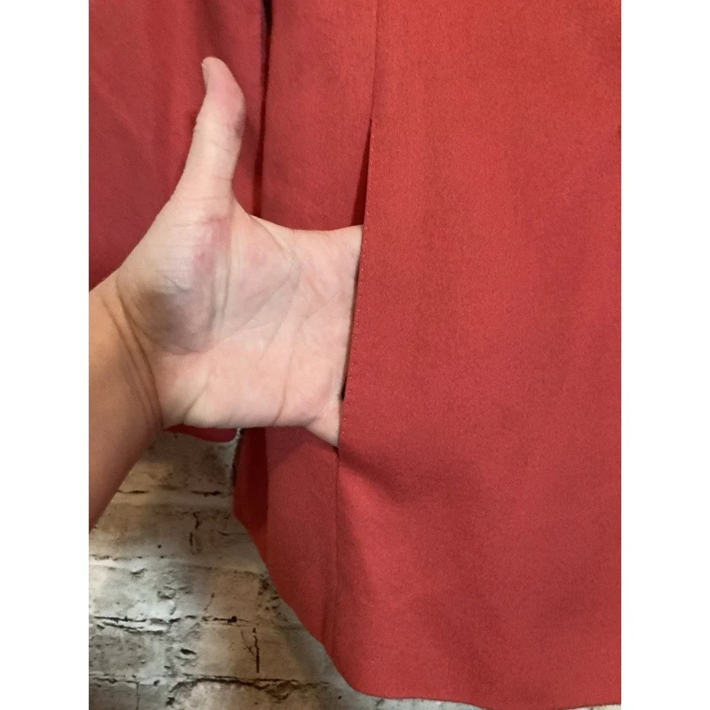 AKRIS Cashmere‎ & Silk Jacket 10 In Coral Three Button Pockets Lined Pea coat